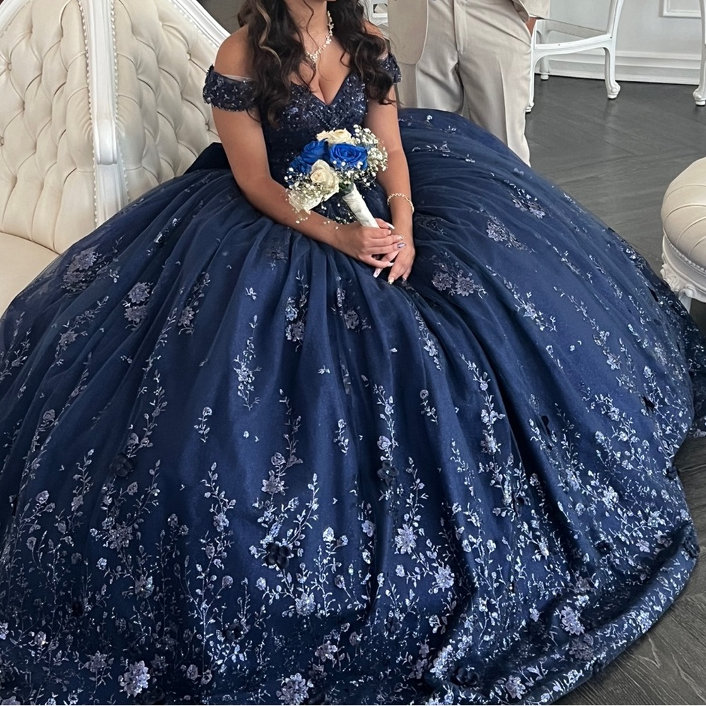 Quinceañera Navy blue dress - Picture 2 of 15
